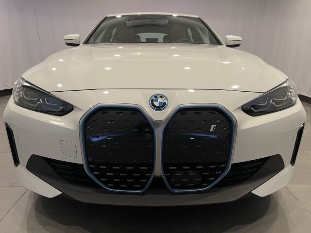 2024 BMW i4