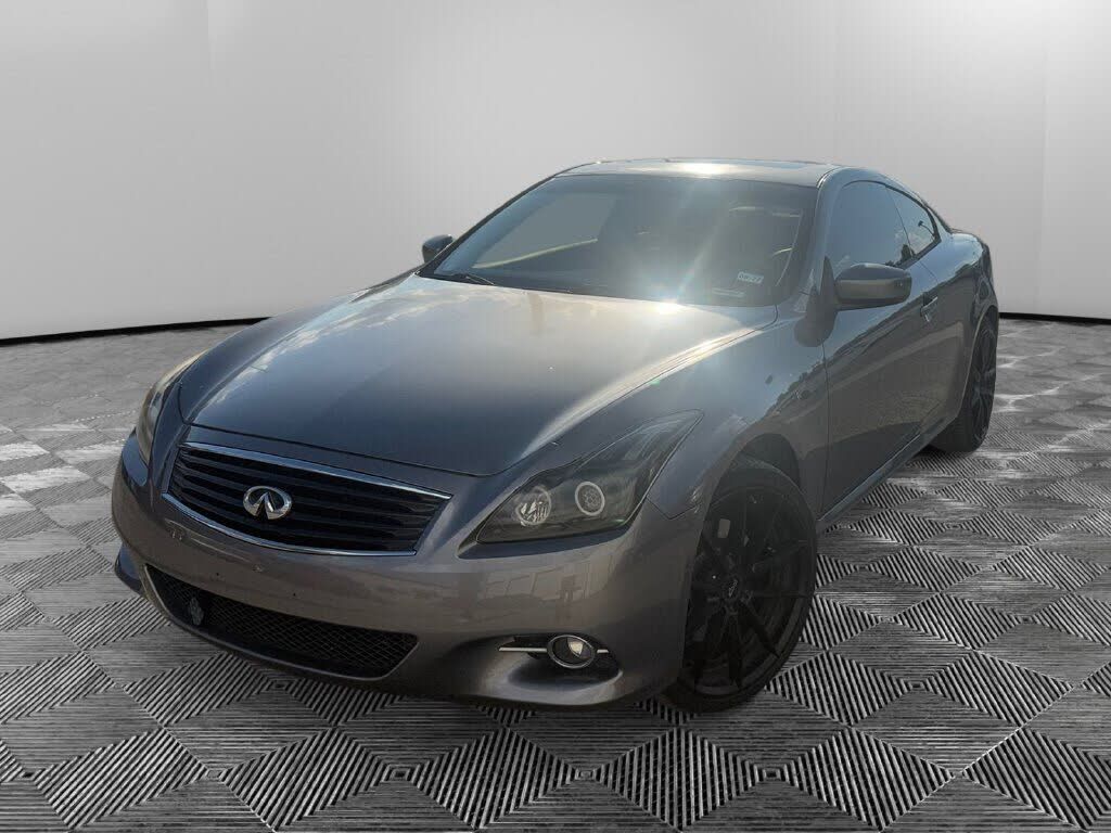 2013 INFINITI G37