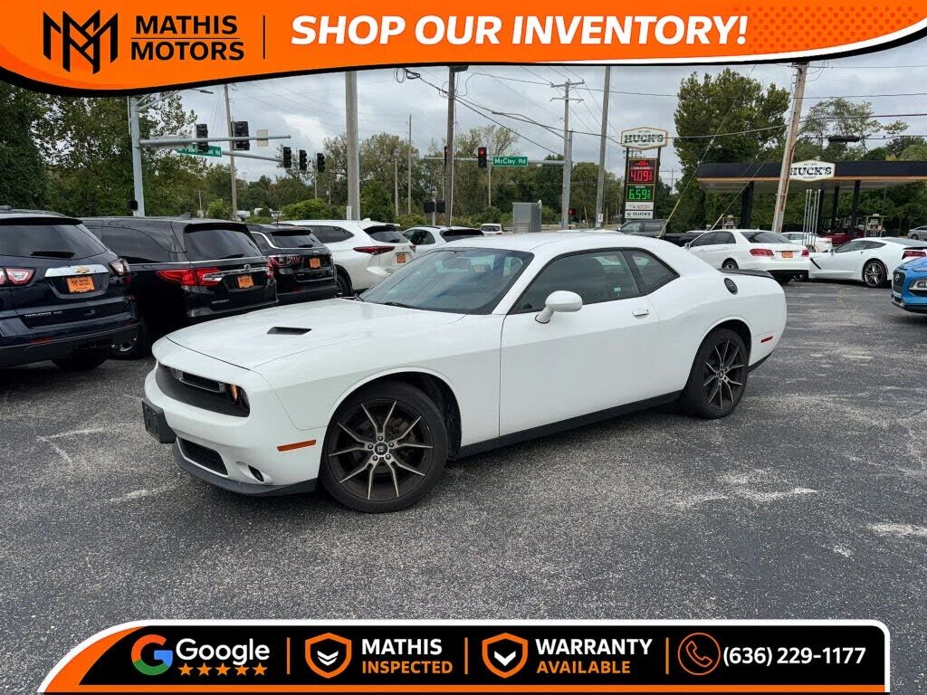 2017 DODGE Challenger