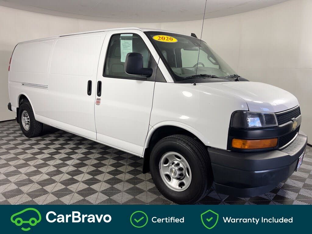 2020 CHEVROLET Express