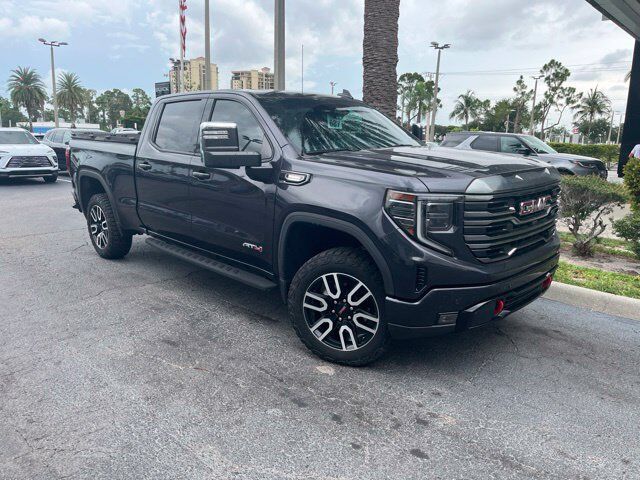 2023 GMC Sierra
