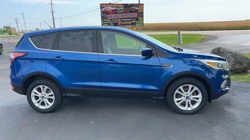 2017 FORD Escape