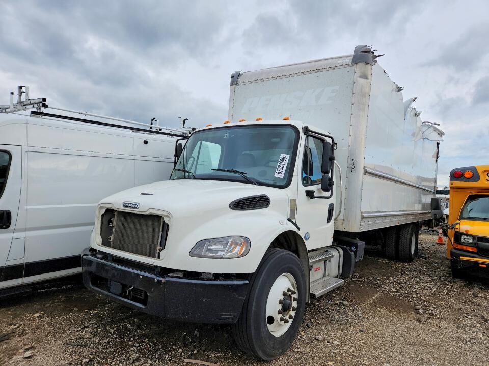 2022 FREIGHTLINER M2