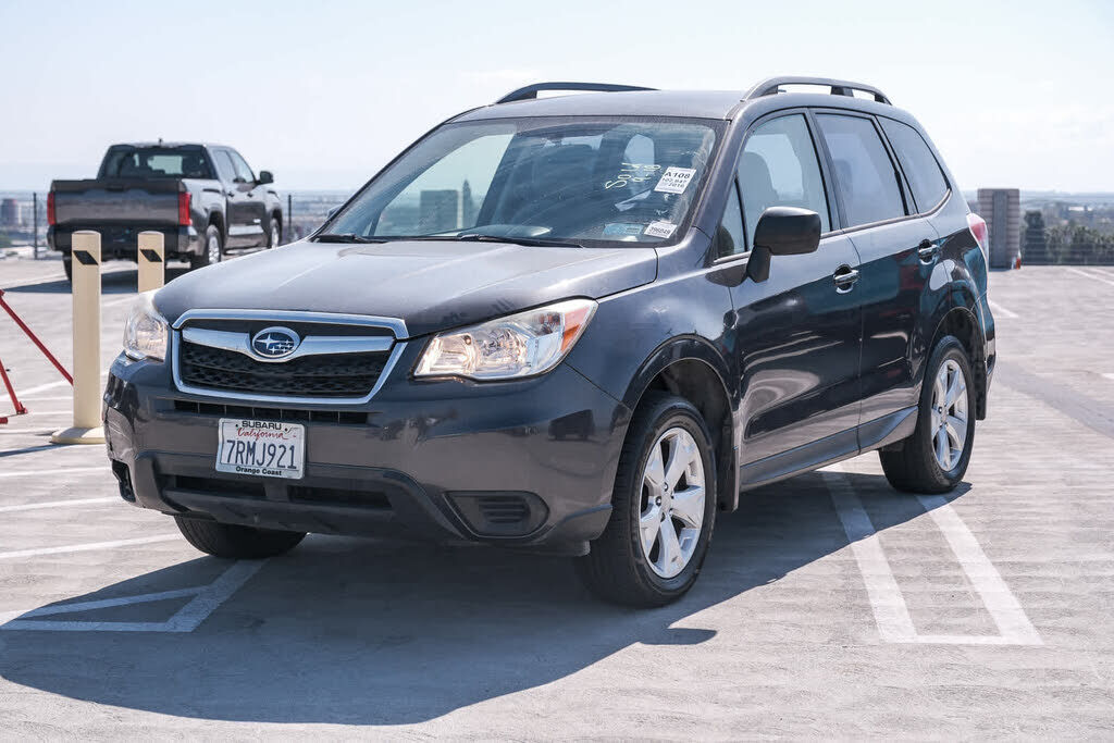 2016 SUBARU Forester