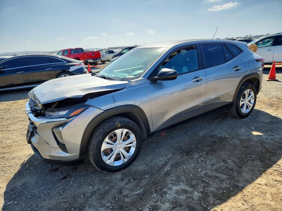 2024 CHEVROLET Trax
