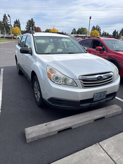 2011 SUBARU Outback