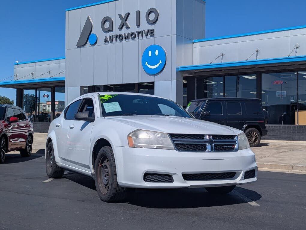 2014 DODGE Avenger