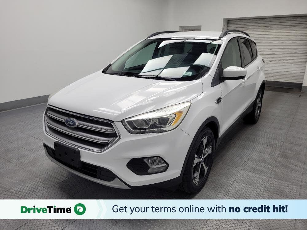 2017 FORD Escape