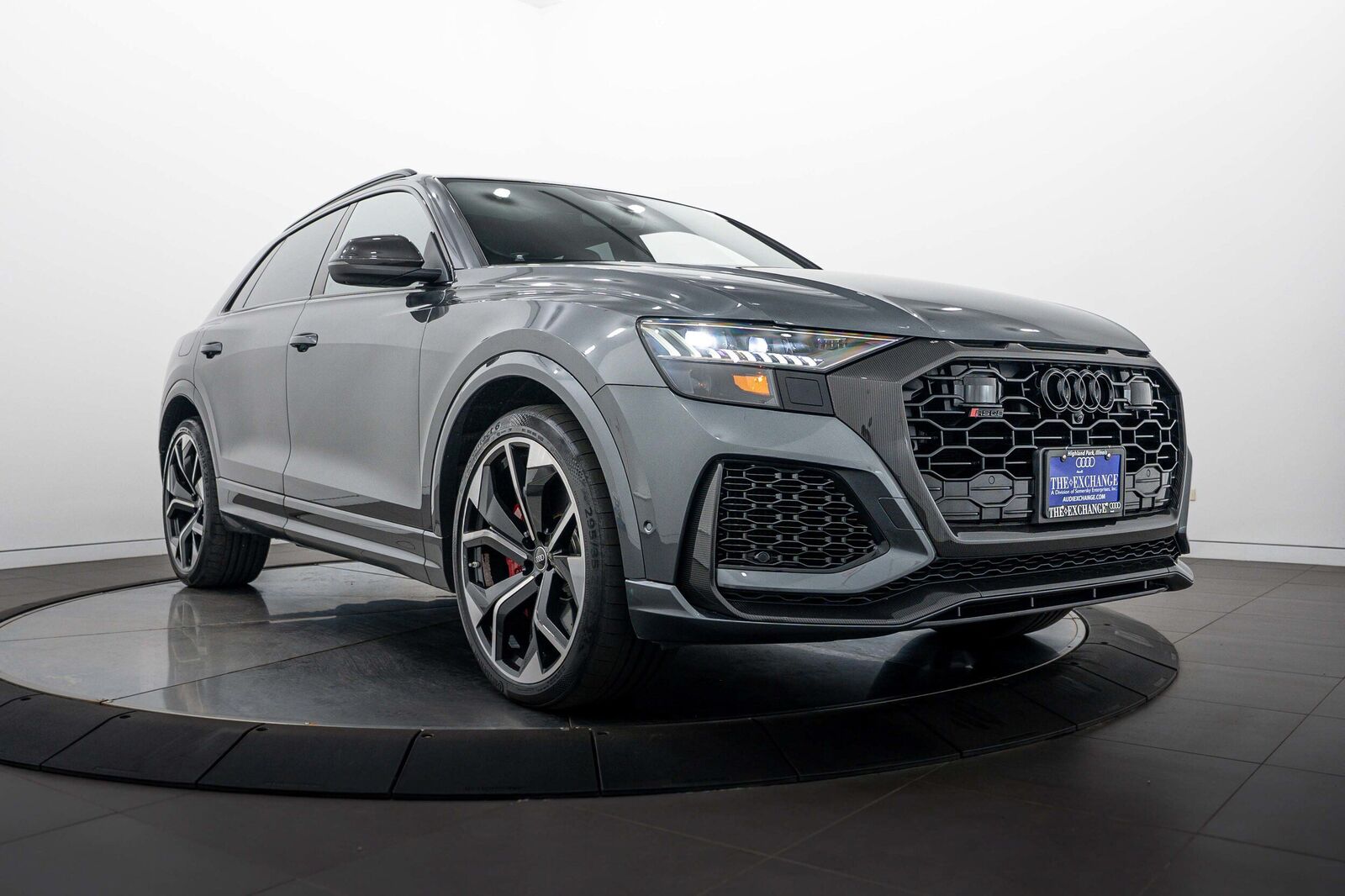 2021 AUDI RS Q8