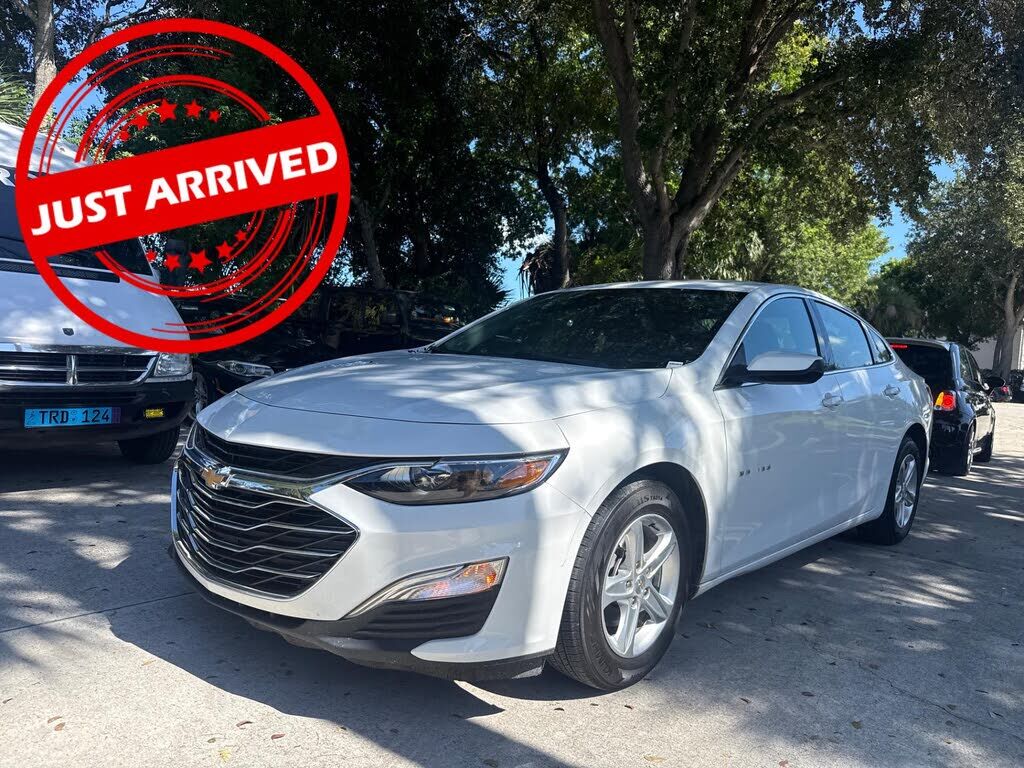2024 CHEVROLET Malibu