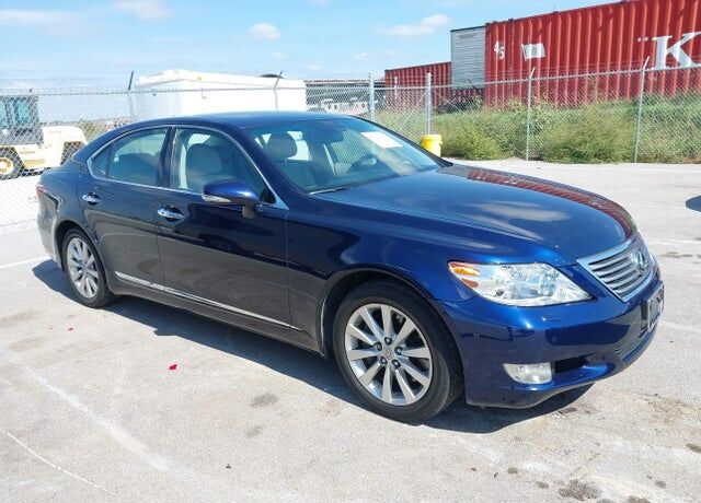 2010 LEXUS LS