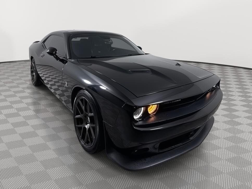 2016 DODGE Challenger