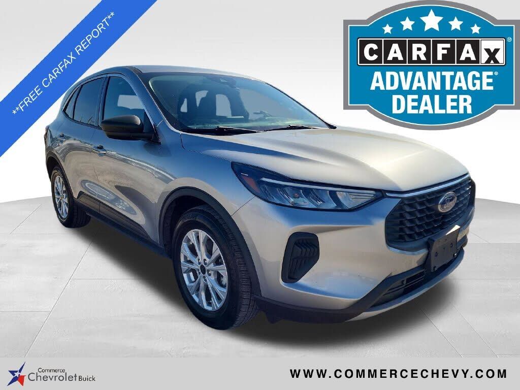2024 FORD Escape