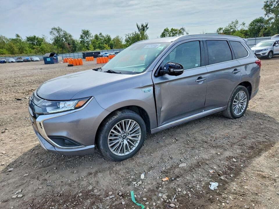 2022 MITSUBISHI Outlander