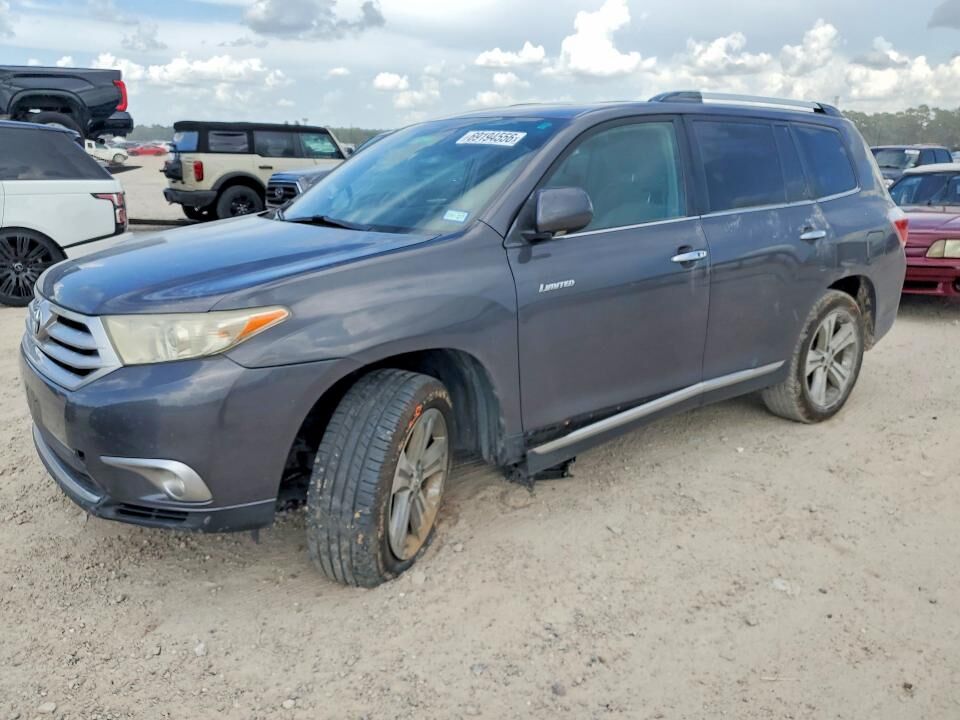 2012 TOYOTA Highlander