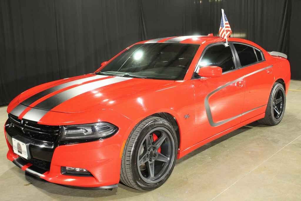 2016 DODGE Charger