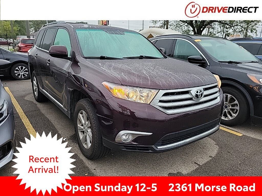 2011 TOYOTA Highlander
