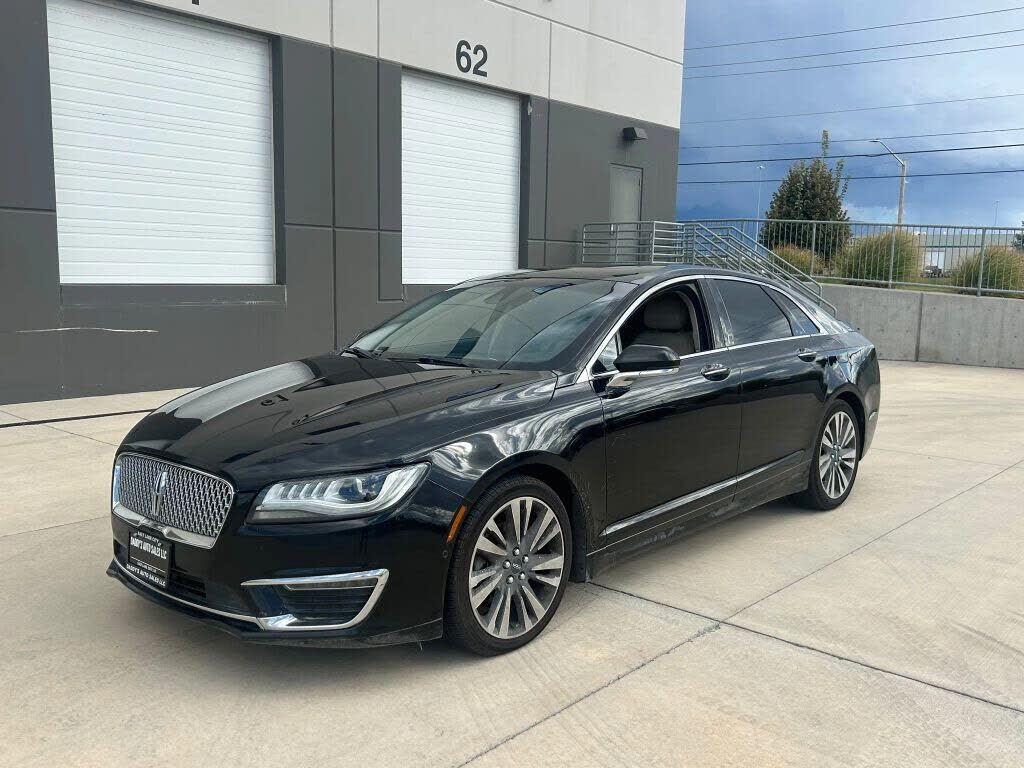 2017 LINCOLN MKZ