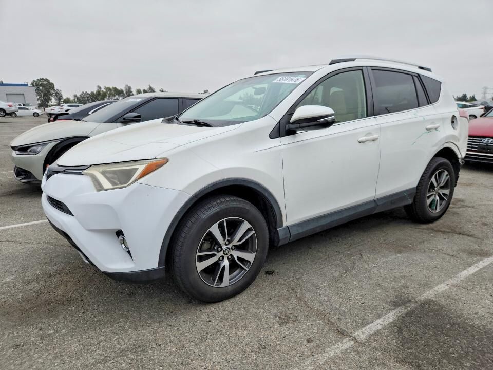 2016 TOYOTA RAV4