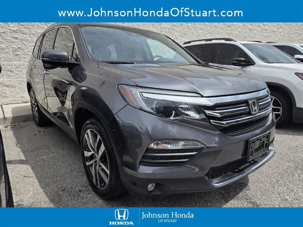 2017 HONDA Pilot