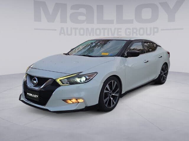 2017 NISSAN Maxima