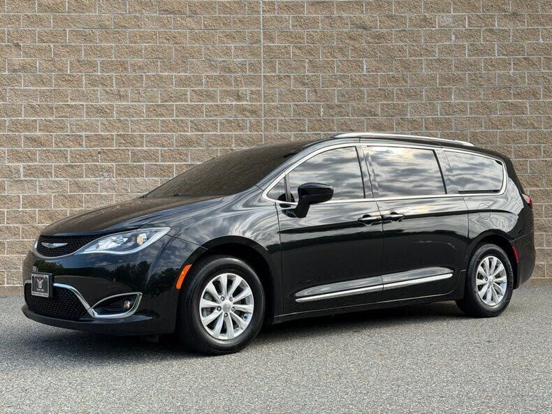 2018 CHRYSLER Pacifica