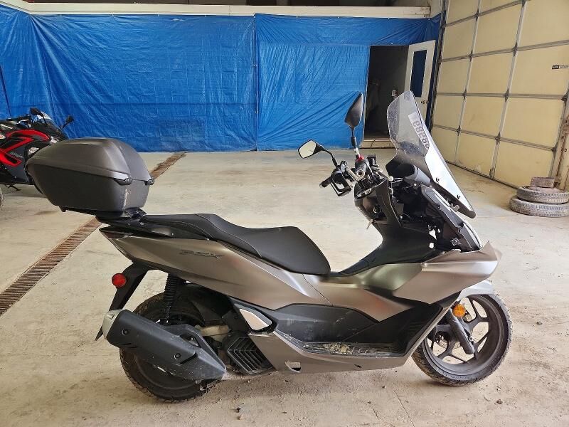 2023 HONDA PCX