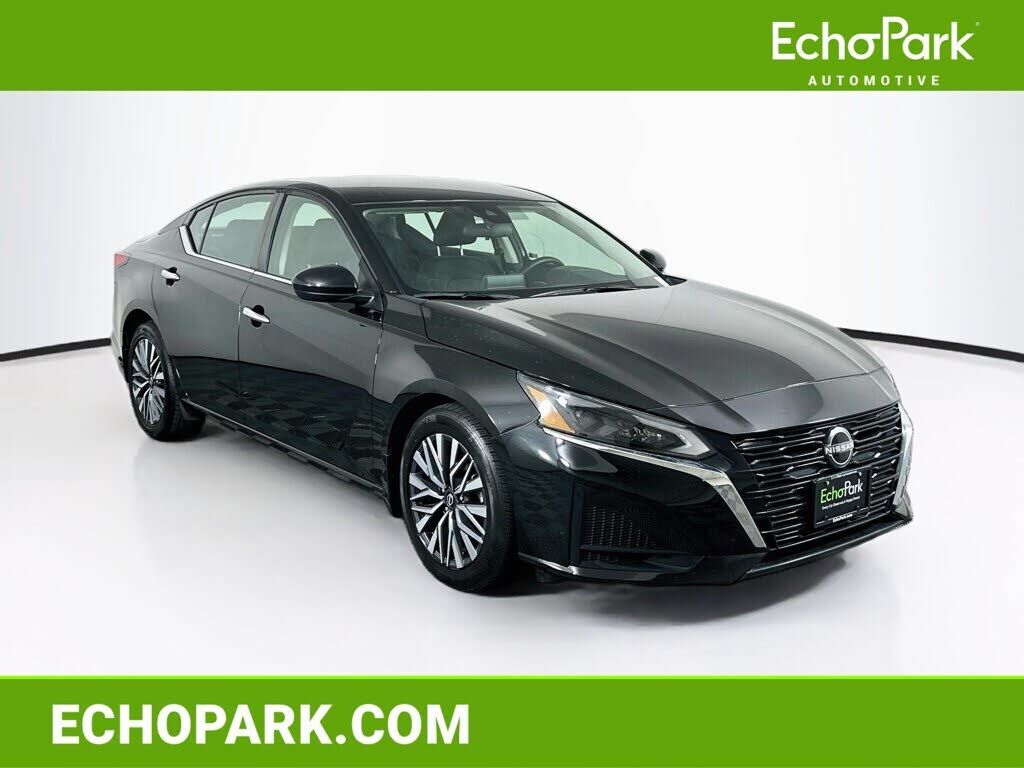 2023 NISSAN Altima