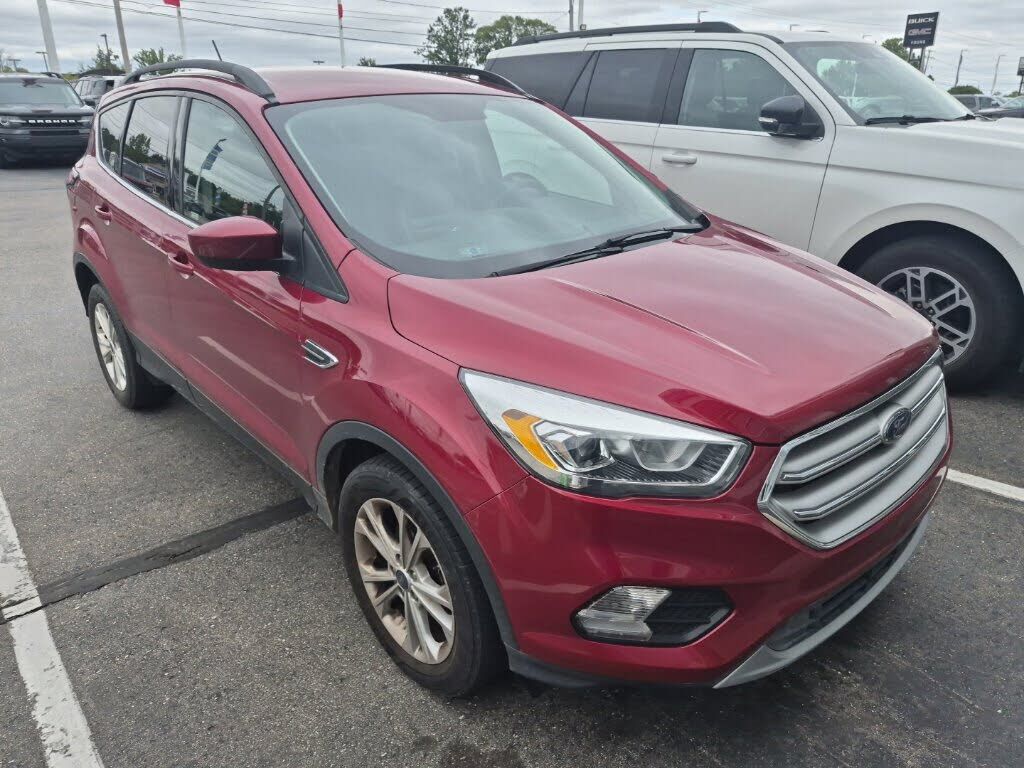 2018 FORD Escape