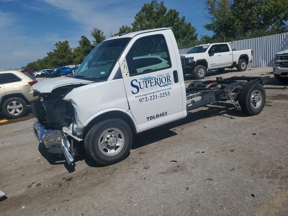 2024 CHEVROLET Express