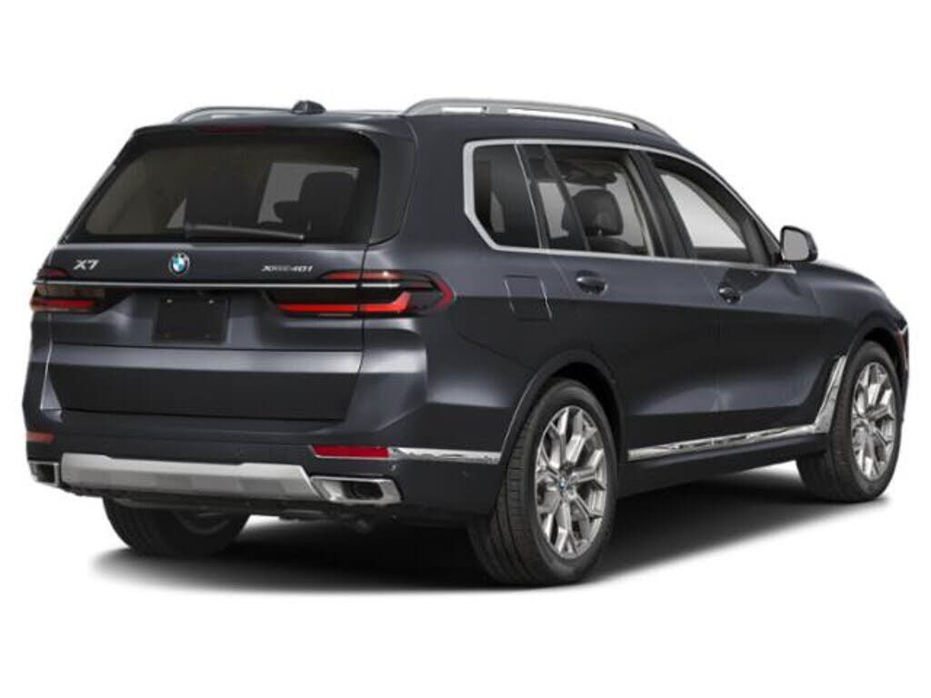 2025 BMW X7