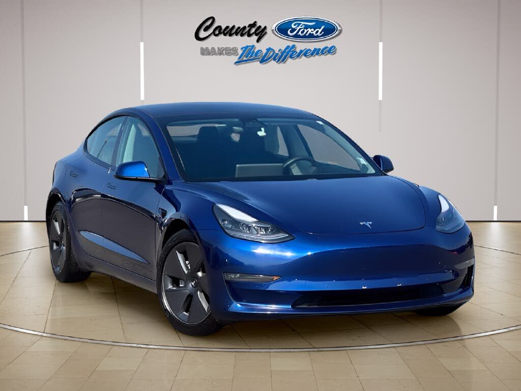 2021 TESLA Model 3