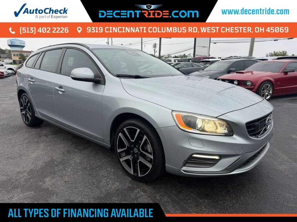 2018 VOLVO V60