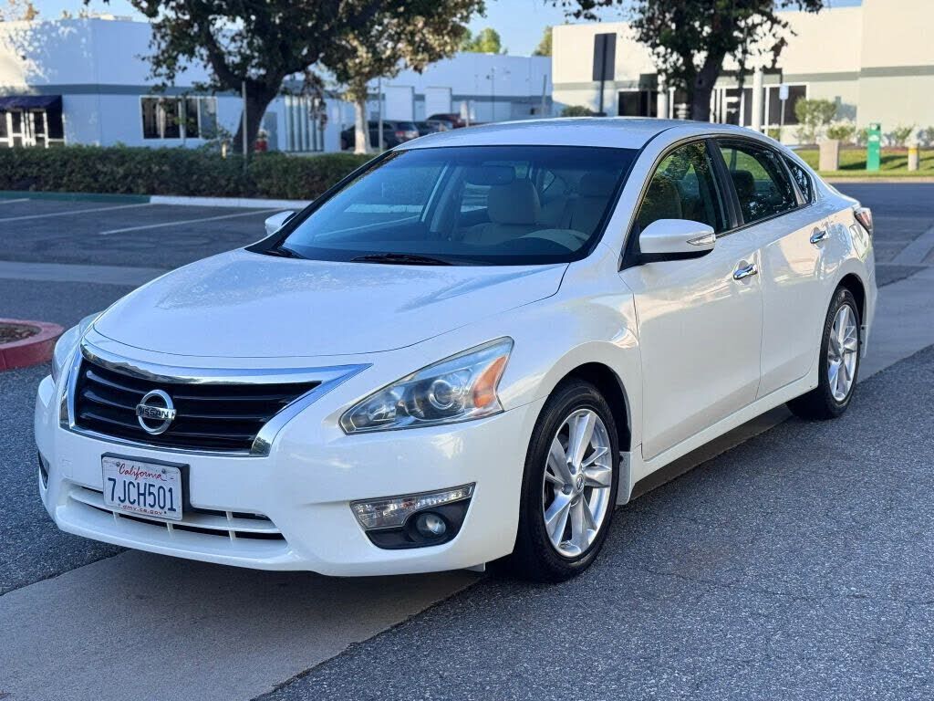 2016 NISSAN Altima