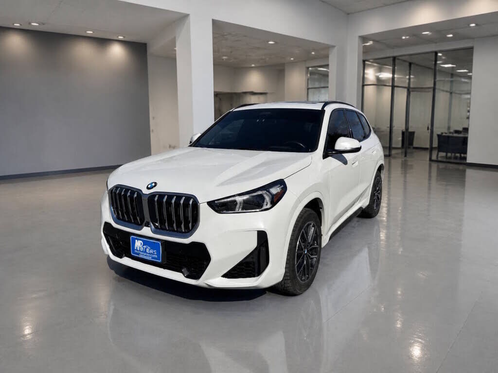 2023 BMW X1