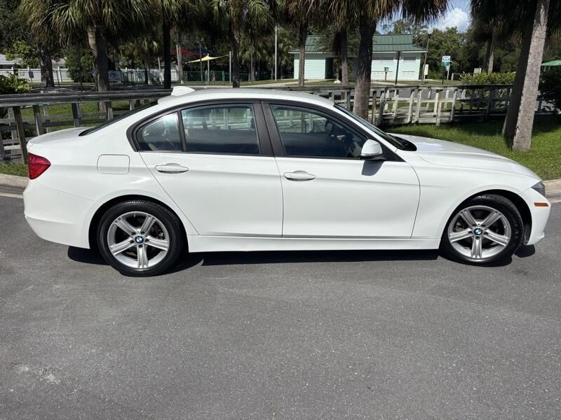 2015 BMW 320i