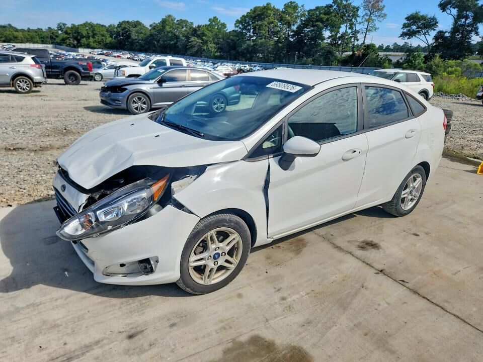 2018 FORD Fiesta