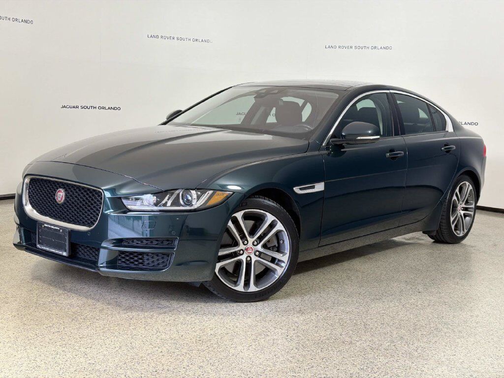 2017 JAGUAR XE