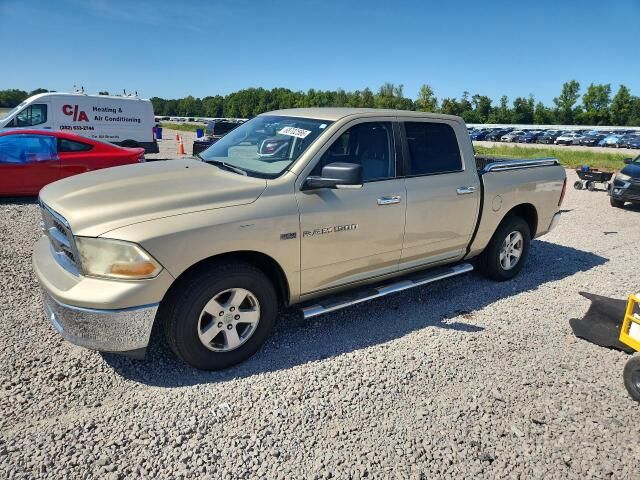 2011 DODGE Ram