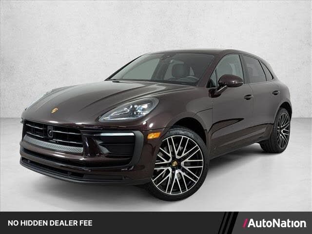 2024 PORSCHE Macan