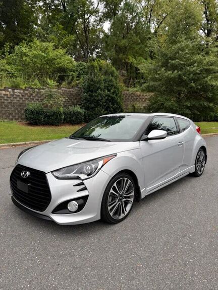 2016 HYUNDAI Veloster