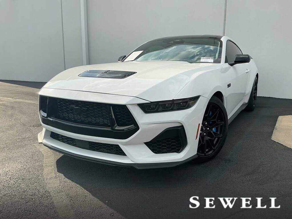 2024 FORD Mustang