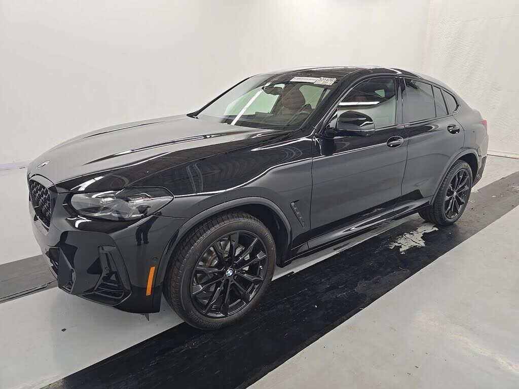 2025 BMW X4