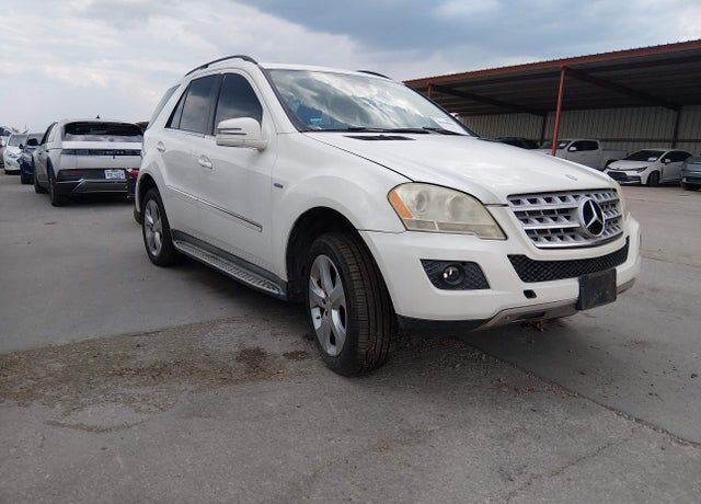 2011 MERCEDES-BENZ M-Class