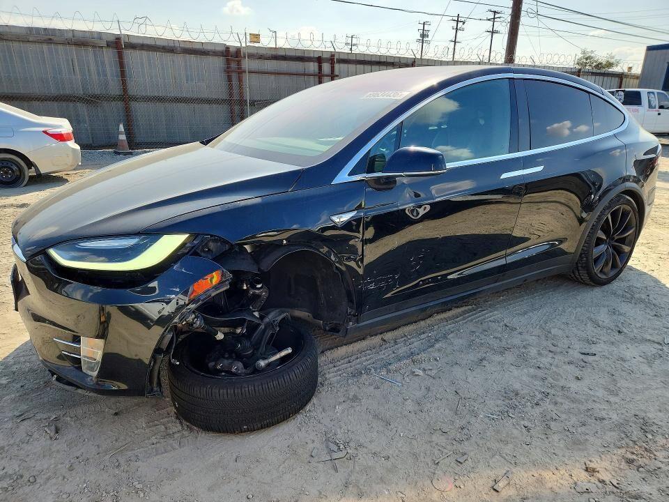 2016 TESLA Model X