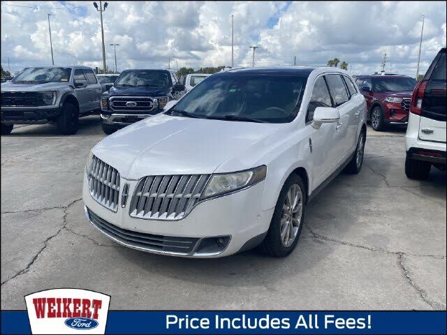 2010 LINCOLN MKT