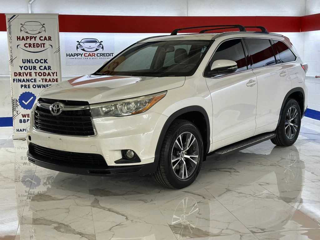 2016 TOYOTA Highlander