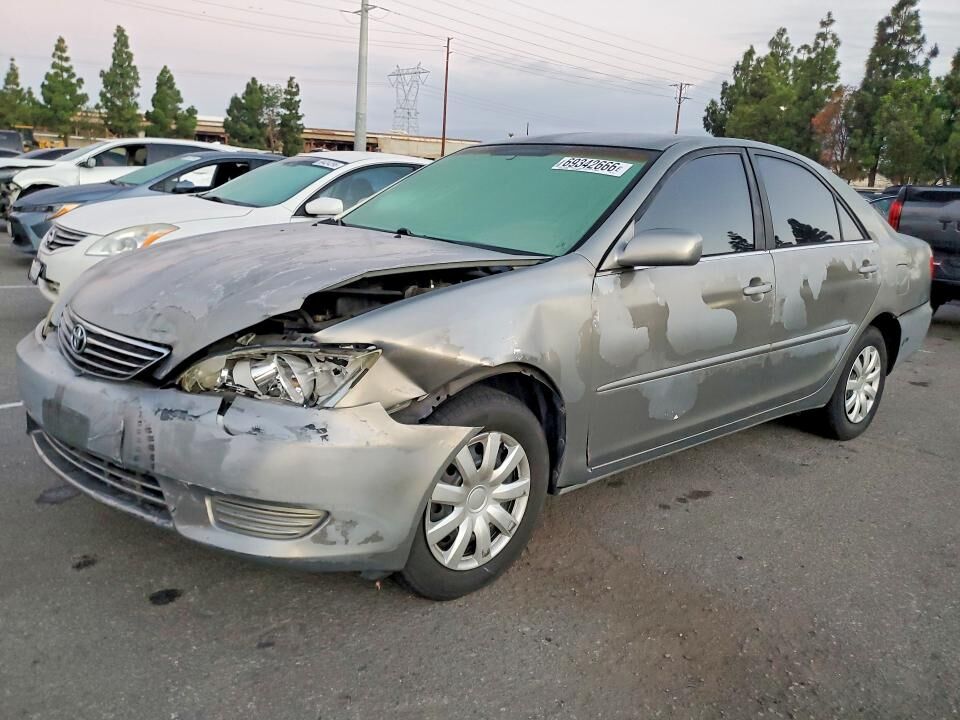 2005 TOYOTA Camry