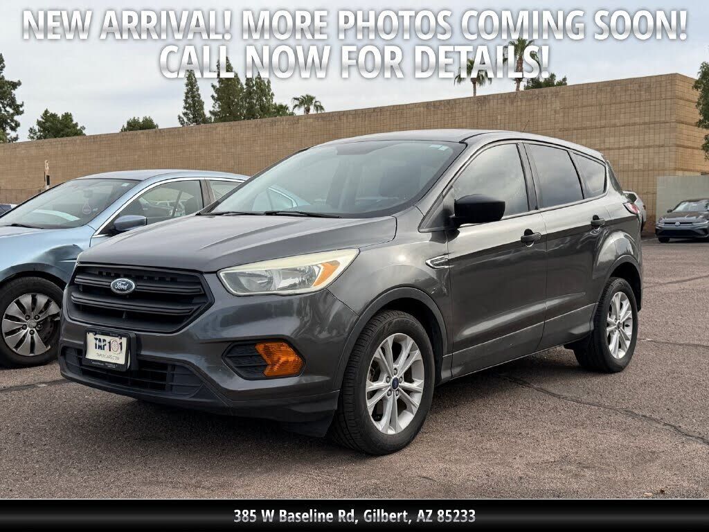 2017 FORD Escape
