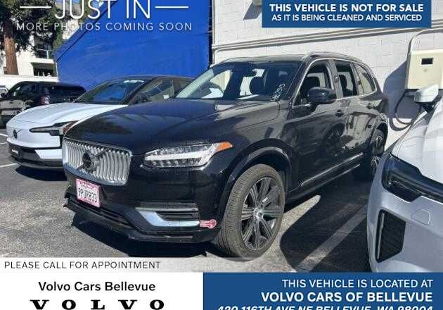 2025 VOLVO XC90